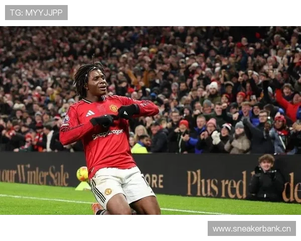 曼联重返欧冠难度加大，竞争格局调整下形势愈发严峻