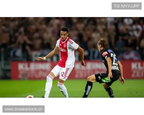 阿贾克斯争冠能力面临考验,球队实力变化对联赛格局形成影响 阿贾克斯争冠能力面临考验,球队实力变化对联赛格局形成影响