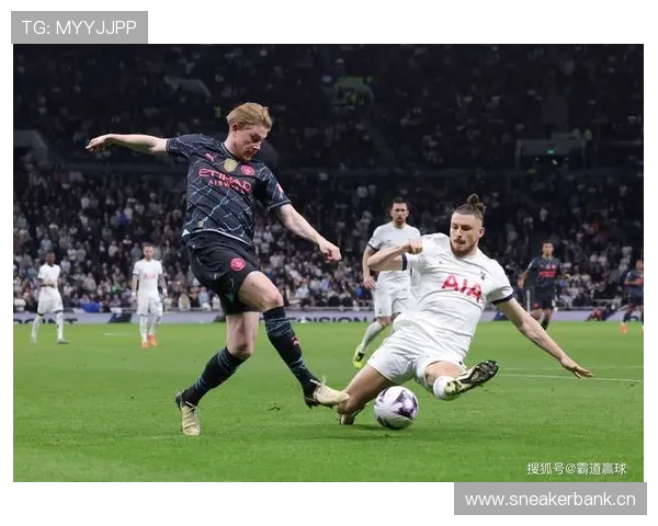 维蒂尼亚控球表现解析：如何应对曼城中场压迫体系